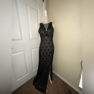 Size 10 US Nightway Black and Beidge Sequin Long Dress with Left Slit